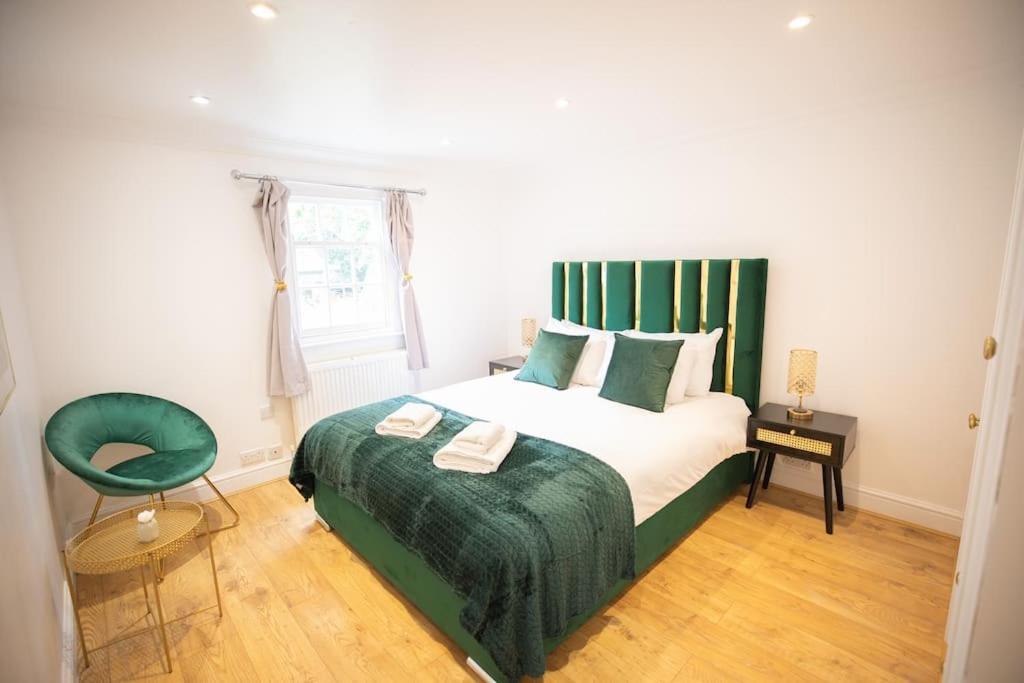 Perfect Location 4Bed 2 Bath Spacious Apartment London Exterior foto